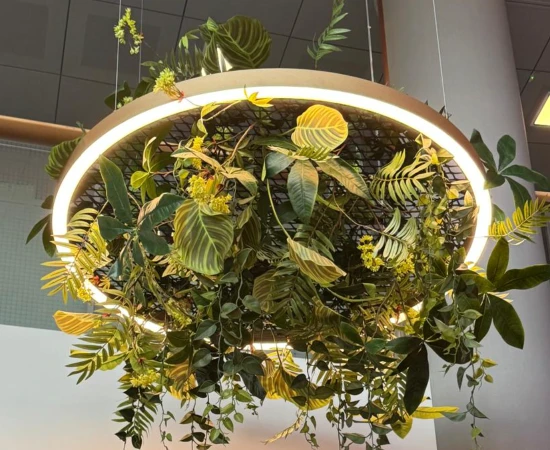 ringlamp-met-kunstplanten